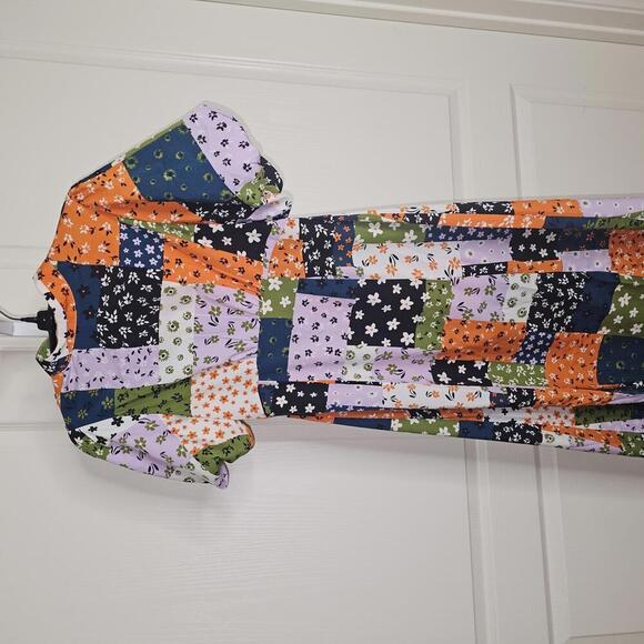 Nasty Gal Dresses & Skirts - Patchwork Pattern Midi Dress with Puff Sleeves